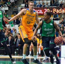 Divina Joventut respira y acaba con la racha del Herbalife G. Canaria (86-72)