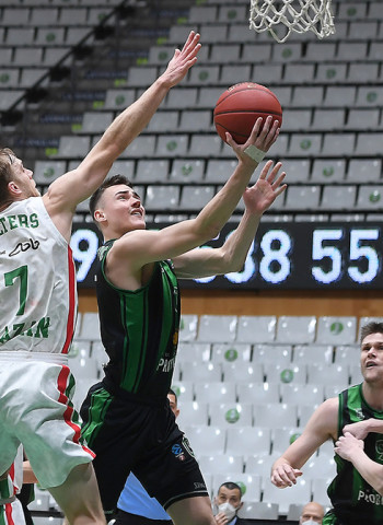 Gran victoria contra el UNICS Kazan en Badalona (84-77)