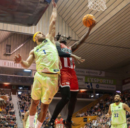 Girona derrota al Barça en un final dramático (91-90)