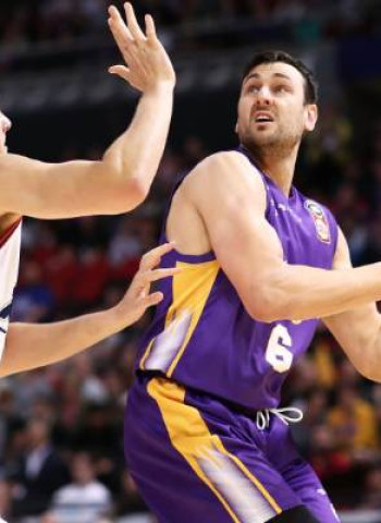 Andrew Bogut, MVP de la NBL australiana