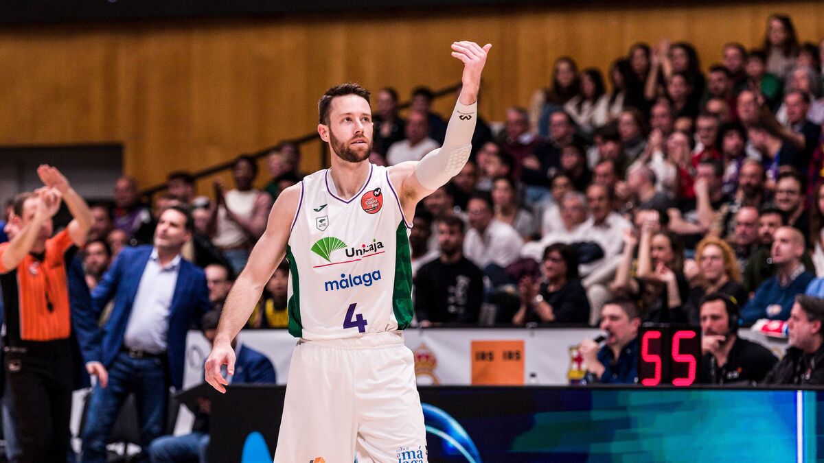 El Unicaja Málaga negocia la renovación de Tyler Kalinoski