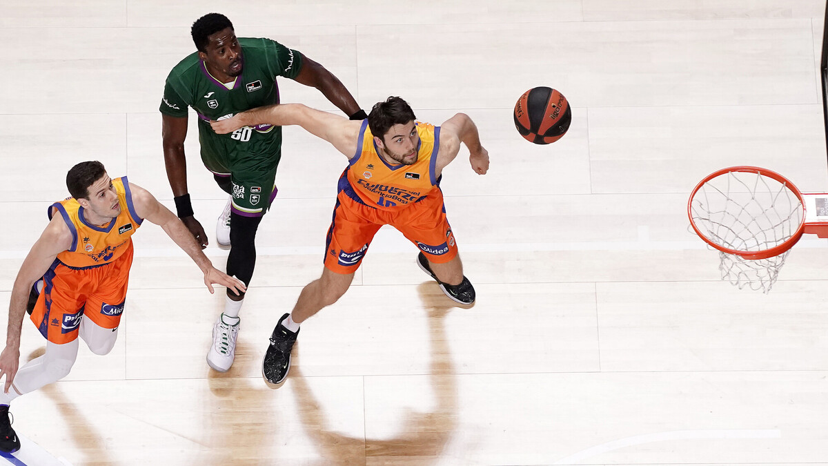 El Valencia Basket resiste el embiste final malacitano (82-87)