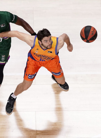 El Valencia Basket resiste el embiste final malacitano (82-87)