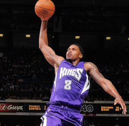 Rudy Gay se desvincula de los Kings y apunta a los Miami Heat