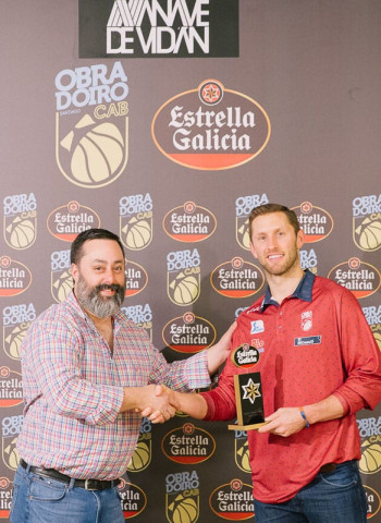 Mickey McConnell, elegido Jugador Estrella Galicia del mes de marzo