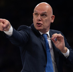 Saski Baskonia y Neven Spahija separan sus caminos