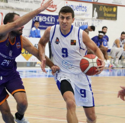 Choque de realidades opuestas en la visita de Movistar Estudiantes a Azpeitia