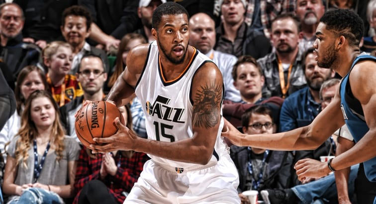 Derrick Favors, en el punto de mira de los Cleveland Cavaliers
