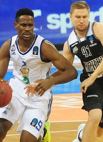 Charlon Kloof se alista a los Tercios del UCAM Murcia
