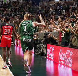 Unicaja anula al Coviran en un duelo regional de alto voltaje (94-68)