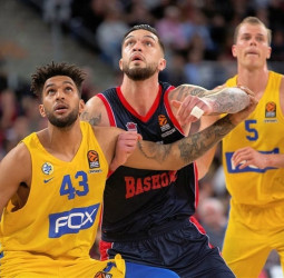 Baskonia completa los playoffs de la EuroLiga (83-72)
