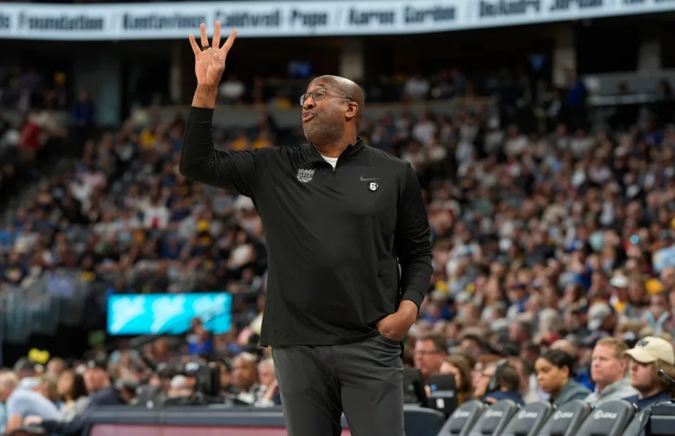 Mike Brown, Entrenador del Año en la NBA
