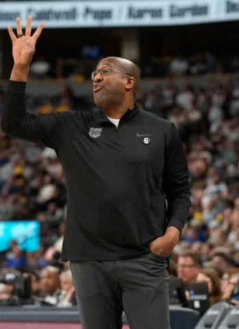 Mike Brown, Entrenador del Año en la NBA