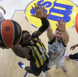 Johnathan Motley y Cazoo Baskonia dominan el Top 5 de debutantes en Euroliga