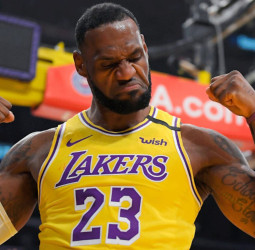 Vuelve la NBA con LeBron James, así jugó para ganar su último anillo