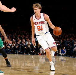 Kuzminskas busca su salida de los New York Knicks