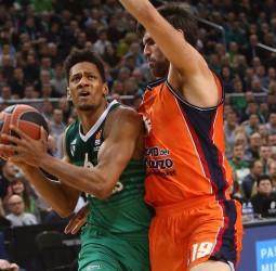 Remontada con cruel final para el Valencia Basket (86-82)