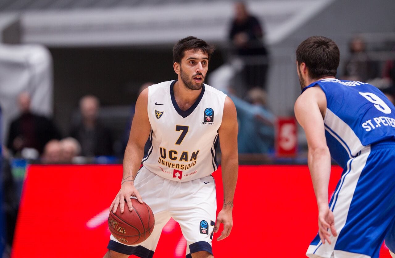 Sufrimiento para hacer historia en Rusia (83-85)