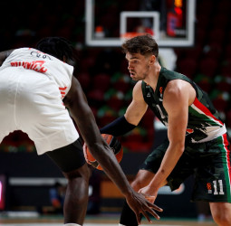 El Unics Kazan se estrena a costa del Bayern Múnich (73-70)