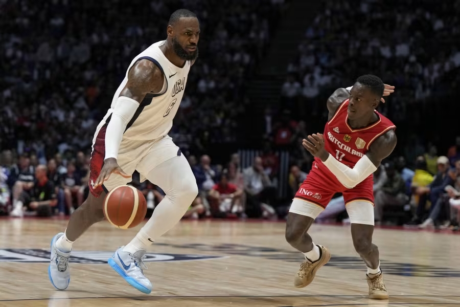 LeBron ejerce de "Rey" para superar a Alemania, 92-88