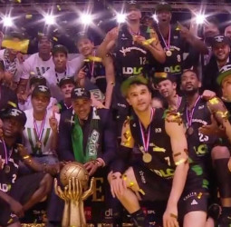 El ASVEL asalta Strasbourg y se proclama campeón de Francia (2-3)