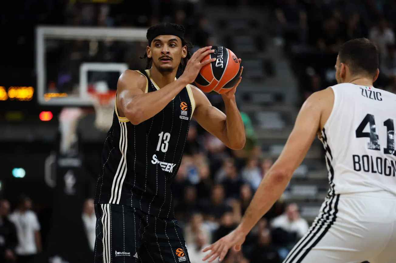Neal Sako, primer refuerzo del Valencia Basket para su regreso a la EuroLeague
