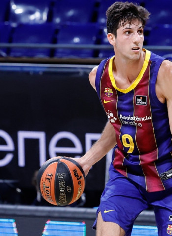 Leandro Bolmaro vuelve al Barcelona