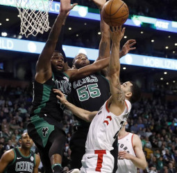 Wizards supera a Hornets, Drummond lidera y los Celtics ganan a Raptors sin Irving