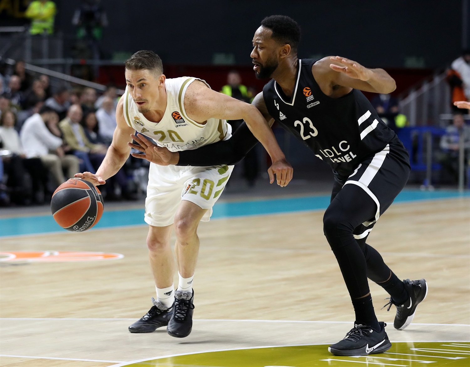 El Real Madrid vence al ASVEL y sigue con paso firme (87-78)
