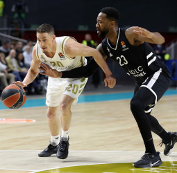 El Real Madrid vence al ASVEL y sigue con paso firme (87-78)