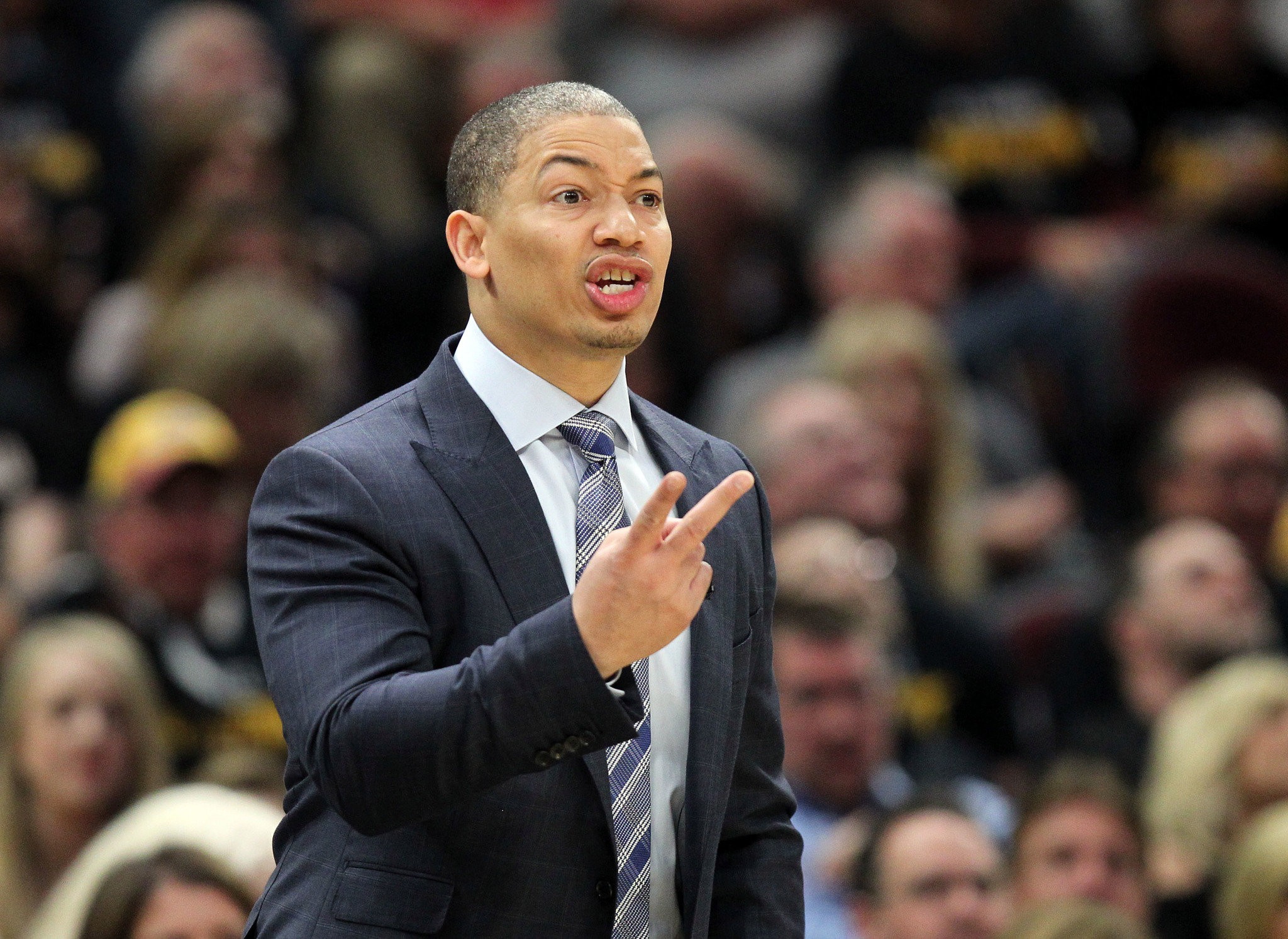 Tyronn Lue entrenará a los Angeles Clippers
