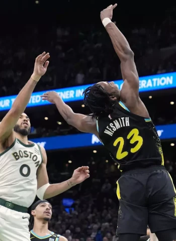 El ataque y la defensa de Tatum fue decisivo para los Celtics