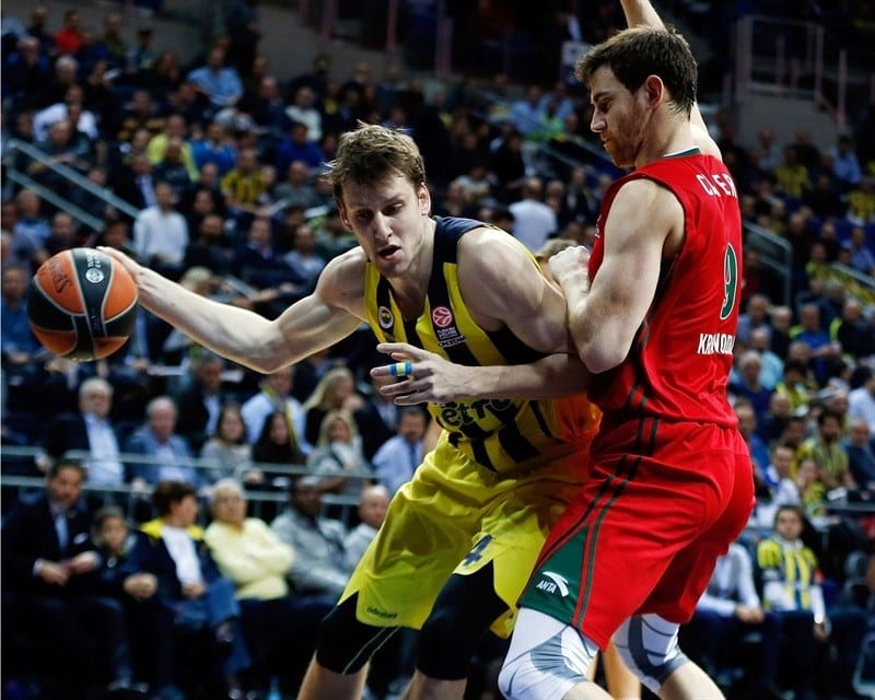Jan Vesely apunta a una posible vuelta a la NBA