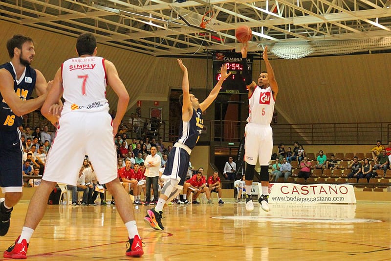 El CAI Zaragoza cae frente a UCAM Murcia (73-63)