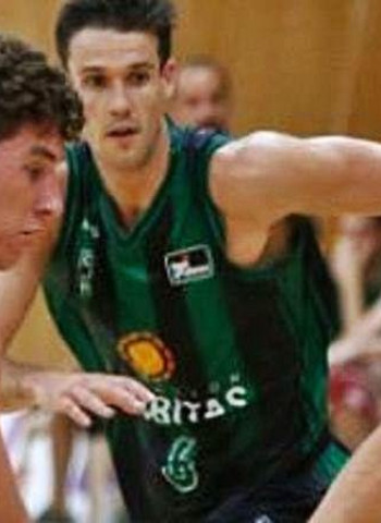 Estreno en la pretemporada con triunfo ante el Joventut Badalona (82-94)