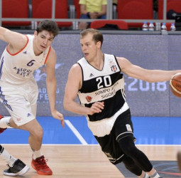 Michael Roll, un tirador para el Maccabi Tel Aviv