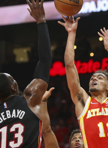 [2-1] Trae Young mantiene viva la serie (110-111)