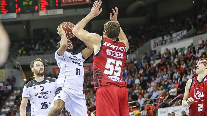 El CAI Zaragoza cae en un emocionante duelo ante Dominion Bilbao Basket (69-71)
