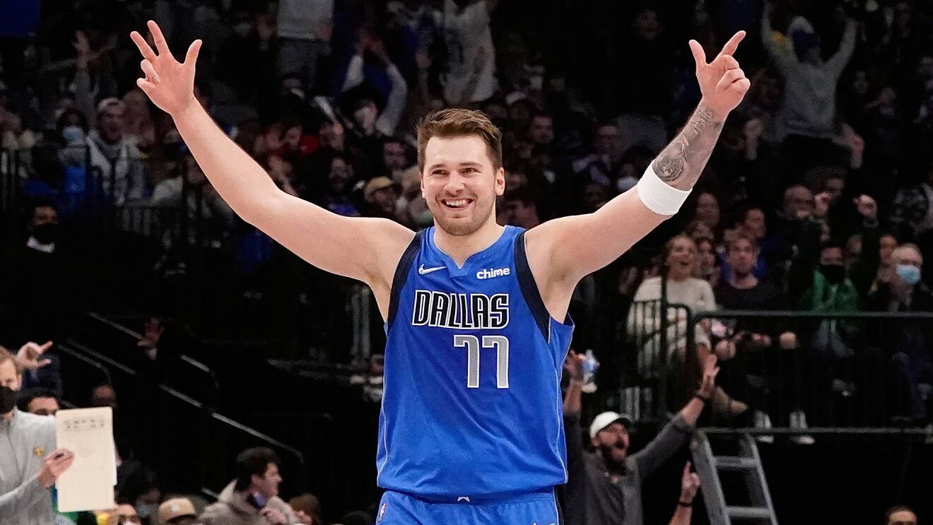 Luka Doncic logra el 40º triple-doble de su carrera