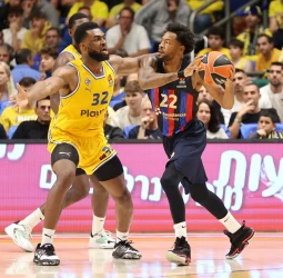 Triunfo de carácter del Barcelona ante el Maccabi (79-86)