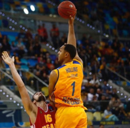 Ryan Hollins ha llegado a un acuerdo con el Torino italiano