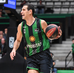 Nikos Zisis se desvincula del Club Joventut Badalona