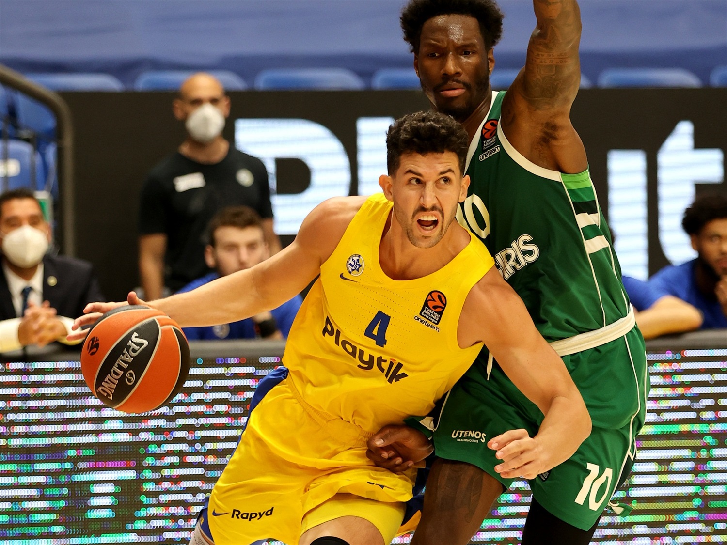 El Zalgiris baja los brazos ante un Maccabi necesitado de victorias (85-57)