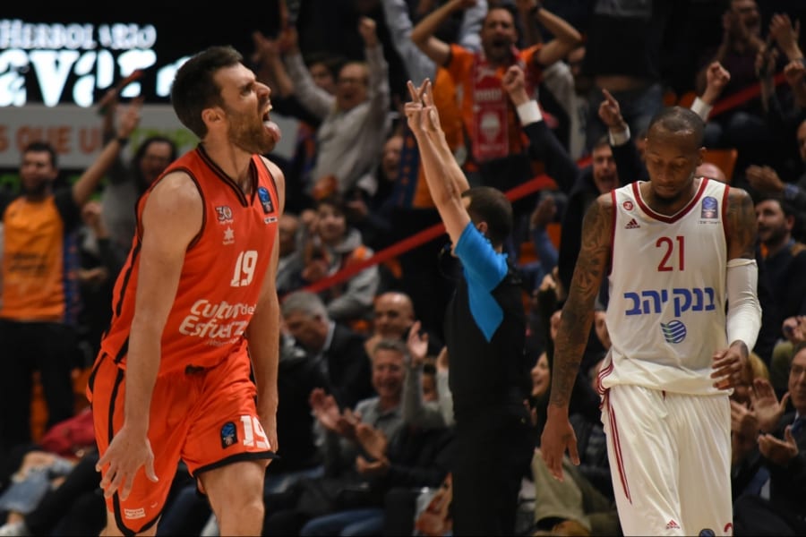 La #CalderaTaronja da el 1-0 en semifinales (83-68)