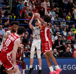 Quinn Ellis se une a Olimpia Milano