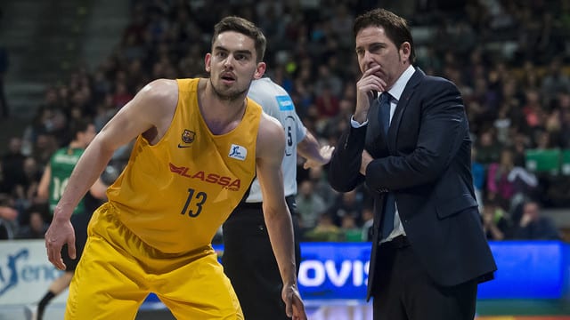 El Barcelona viaja a Vitoria con el objetivo de sumar el tercer triunfo seguido