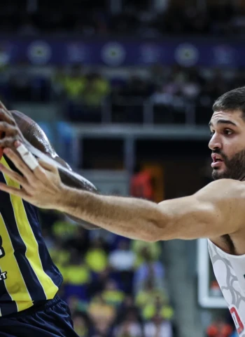 El Fenerbahce da un espectáculo en casa ante el Panathinaikos (107-77)