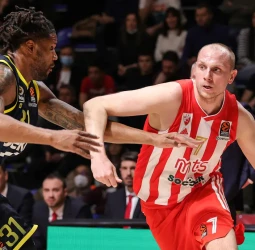 El Estrella Roja supera al Fenerbahce en un thriller (74-69)