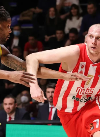 El Estrella Roja supera al Fenerbahce en un thriller (74-69)