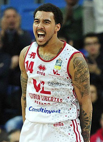 El Baskonia vuelve a fijarse en Dallas Moore